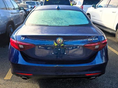 Used 2021 Alfa Romeo Giulia Sprint w/ Performance Package image 6