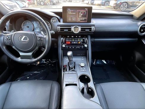 Used 2022 Lexus IS 300 image 16