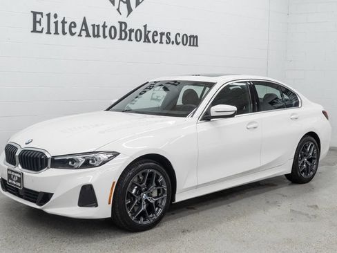 Used 2026 BMW 330i xDrive Sedan AWD/4WD image 40