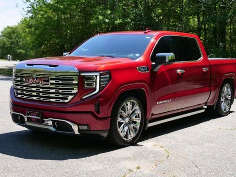 Used 2024 GMC Sierra 1500 Denali w/ Denali Reserve Package image 6