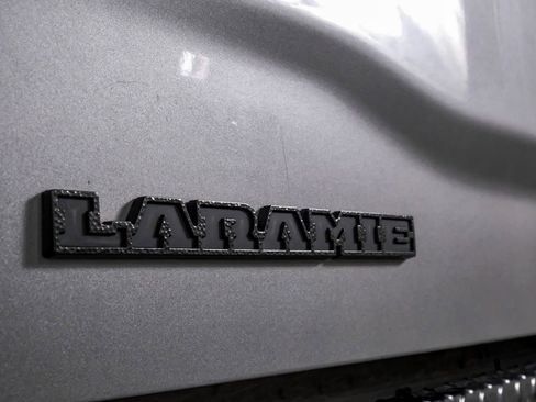 Used 2022 RAM 2500 Laramie w/ Night Edition AWD/4WD image 44