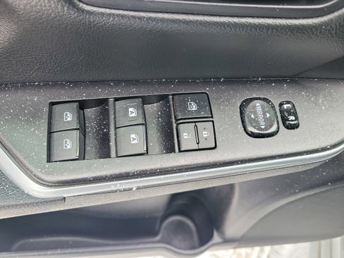 Used 2015 Toyota Camry SE image 13