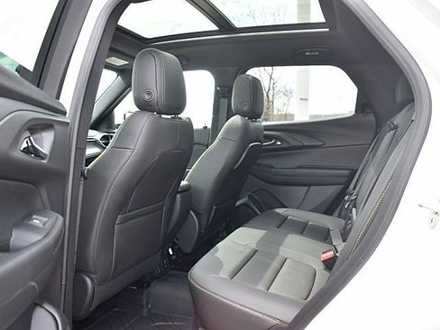 New 2025 Chevrolet TrailBlazer ACTIV w/ Convenience Package AWD/4WD image 8