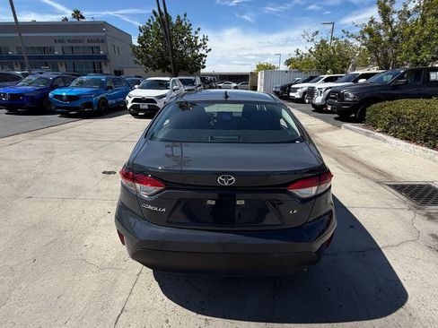 Used 2026 Toyota Corolla LE FWD image 4