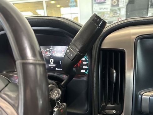 Certified 2019 GMC Sierra 2500 Denali image 16