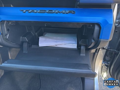 Certified 2025 Toyota Tacoma TRD Off-Road image 23