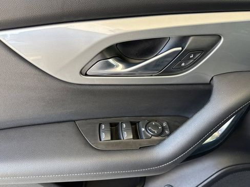 Used 2019 Chevrolet Blazer LT FWD image 14
