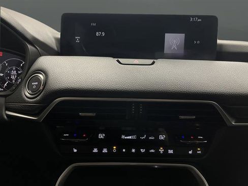 Used 2025 MAZDA CX-70 Plug-In Hybrid w/ Premium Pkg image 9