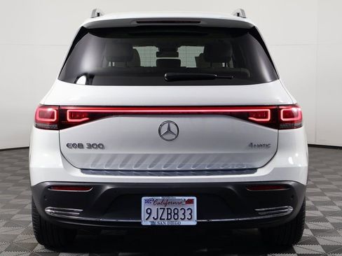 Certified 2023 Mercedes-Benz EQB 300 4MATIC image 5