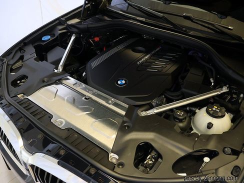 Certified 2024 BMW X4 M40i AWD/4WD image 41