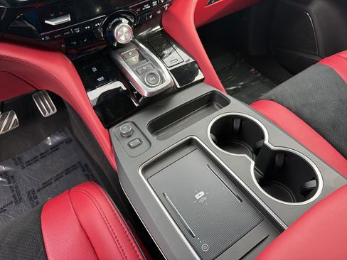 Certified 2025 Acura MDX SH-AWD image 17