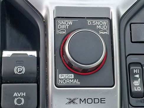 Used 2019 Subaru Forester Limited image 24