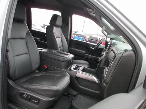 Used 2021 Chevrolet Silverado 2500 LTZ image 18