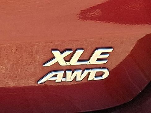 Used 2017 Toyota Sienna XLE w/ XLE Navigation Package AWD/4WD image 29