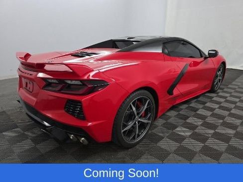 Used 2021 Chevrolet Corvette Stingray Premium Conv w/ Z51 Performance Package RWD image 4