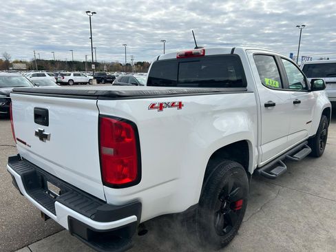 Used 2019 Chevrolet Colorado LT w/ Redline Special Edition AWD/4WD image 5