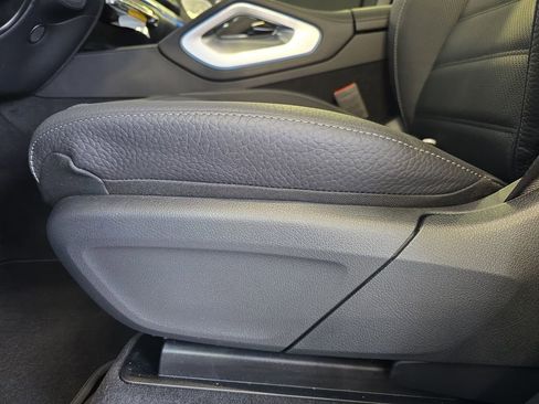 New 2026 Mercedes-Benz GLE 450 4MATIC Coupe image 29