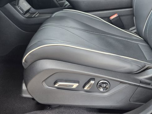 Certified 2025 Acura RDX SH-AWD w/ Advance Package image 26