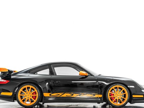 Used 2007 Porsche 911 GT3 RS RWD image 2
