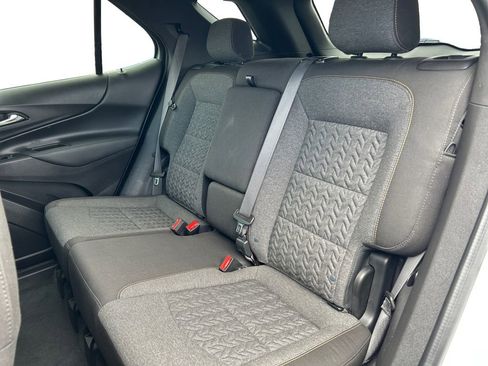 Certified 2024 Chevrolet Equinox LT FWD image 16