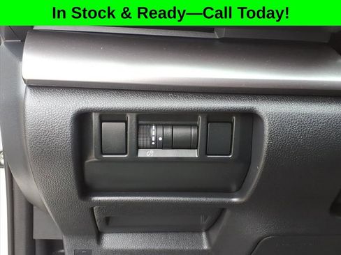 Certified 2024 Subaru Impreza 2.0i AWD/4WD image 17