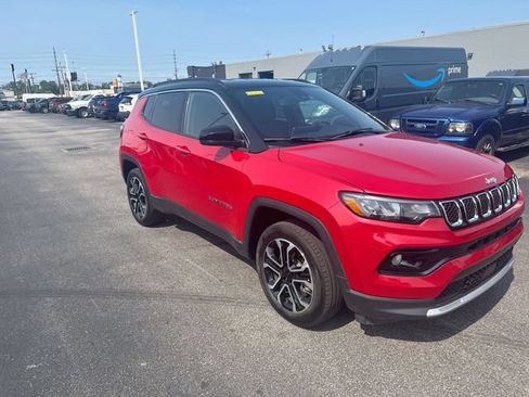 Certified 2023 Jeep Compass Limited AWD/4WD image 11