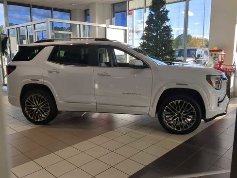 New 2026 GMC Terrain Denali image 7