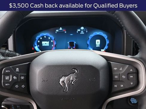 New 2025 Ford Bronco Badlands image 9