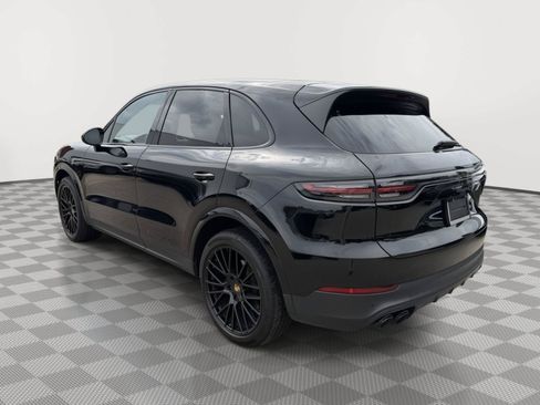 Used 2021 Porsche Cayenne S AWD/4WD image 5