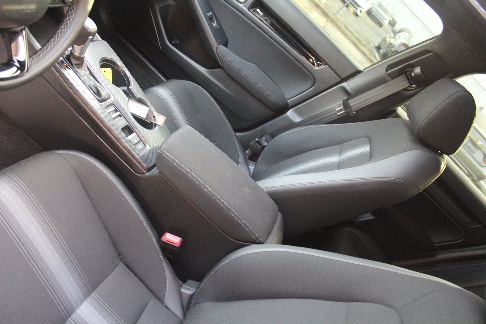 Certified 2025 Honda Civic Sport image 15