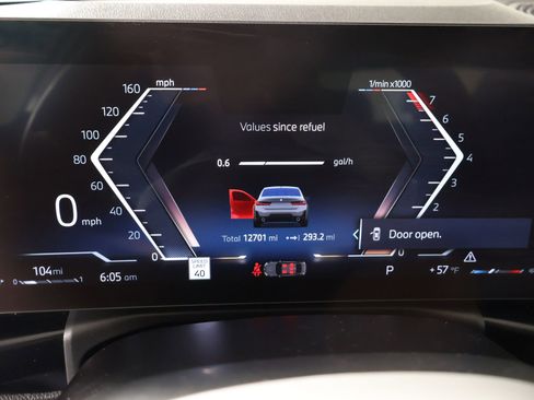 Used 2025 BMW 330i xDrive Sedan w/ M Sport Package image 4