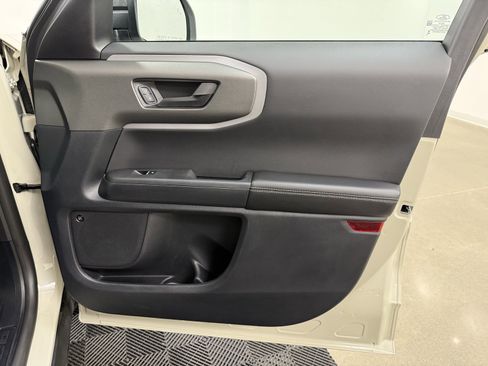 Used 2025 Ford Bronco Sport Outer Banks w/ Outer Banks Tech Package+ image 32