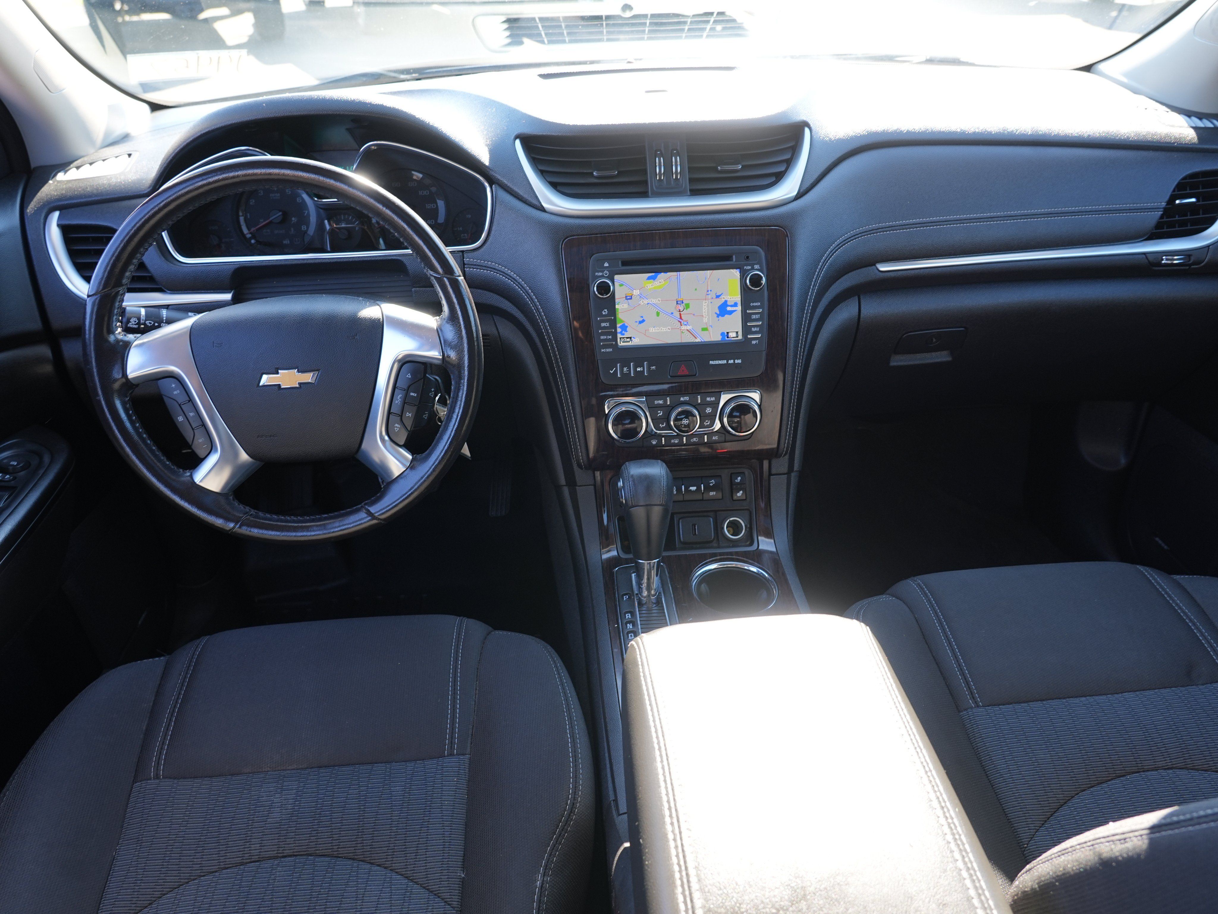 Used 2017 Chevrolet Traverse LT w/ Graphite Special Edition AWD/4WD image 25