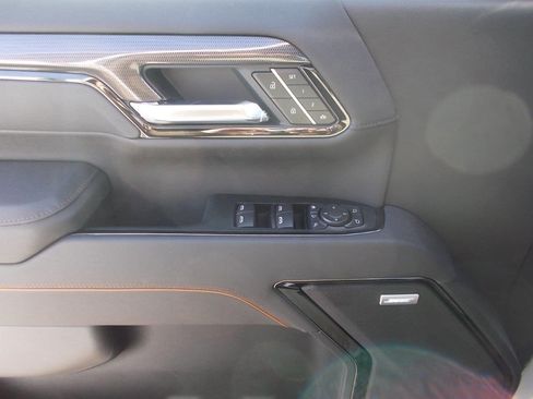 New 2026 GMC Sierra 2500 AT4 w/ AT4 Premium Plus Package image 13