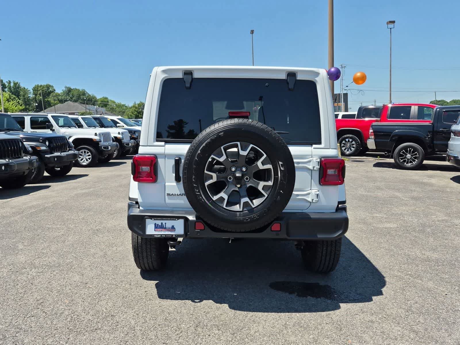 New 2026 Jeep Wrangler Unlimited Sahara w/ Safety Group AWD/4WD image 7