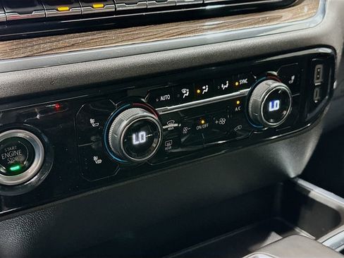 Used 2024 Chevrolet Silverado 1500 LT Trail Boss w/ Protection Package image 16