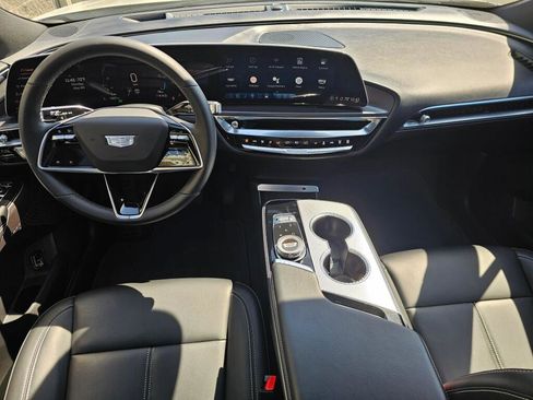 Used 2024 Cadillac Lyriq Tech w/ Driver Assist Package AWD/4WD image 21