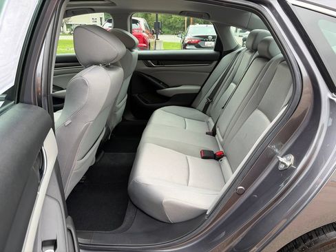 Used 2020 Honda Accord EX image 16