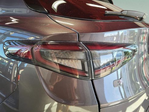 New 2025 Alfa Romeo Stelvio Sprint image 18