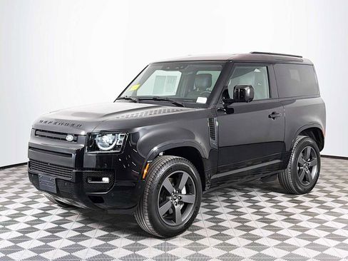 Used 2025 Land Rover Defender 90 X-Dynamic SE image 1