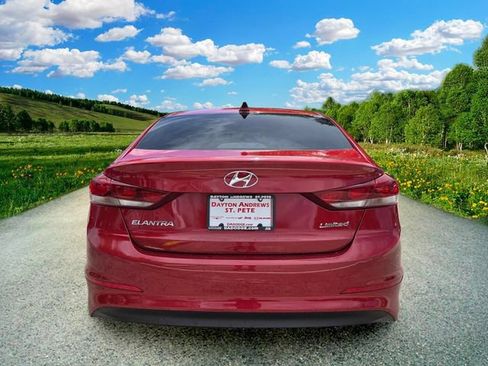 Used 2018 Hyundai Elantra Limited FWD image 5