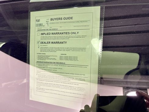 Used 2023 Chrysler Pacifica Touring-L FWD image 22