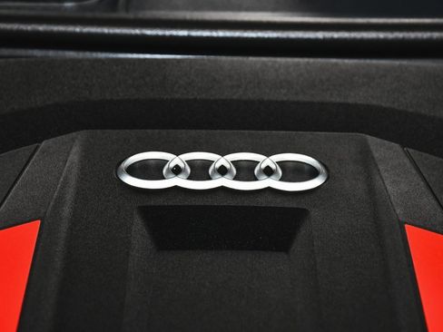 Used 2024 Audi SQ8 Prestige w/ Prestige Package image 85