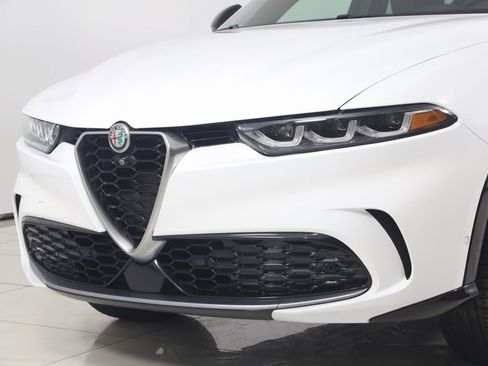 Used 2024 Alfa Romeo Tonale Ti w/ Active Assist Package image 54