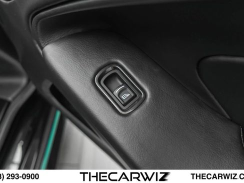 Used 2016 Aston Martin Vanquish Coupe RWD image 61