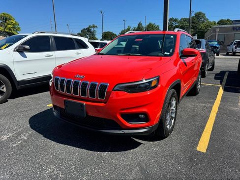 Used 2021 Jeep Cherokee Latitude Lux w/ Sun & Sound Group FWD image 5