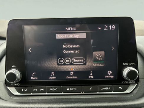 Used 2021 Nissan Rogue SV image 22