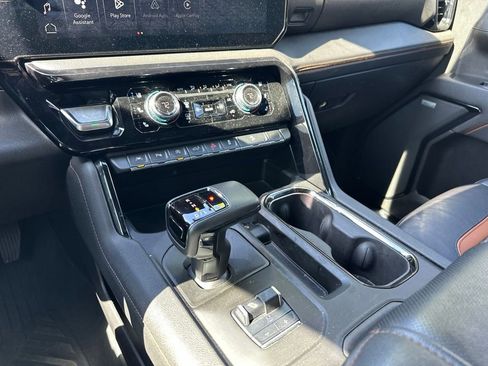 Used 2023 GMC Sierra 1500 AT4 w/ AT4 Premium Package AWD/4WD image 26