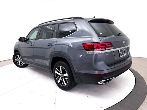 Used 2021 Volkswagen Atlas SE AWD/4WD image 2