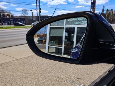 Certified 2024 Volkswagen Jetta Sport image 24